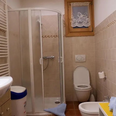 アパート Al Vecchio Arcolaio ボルミオ